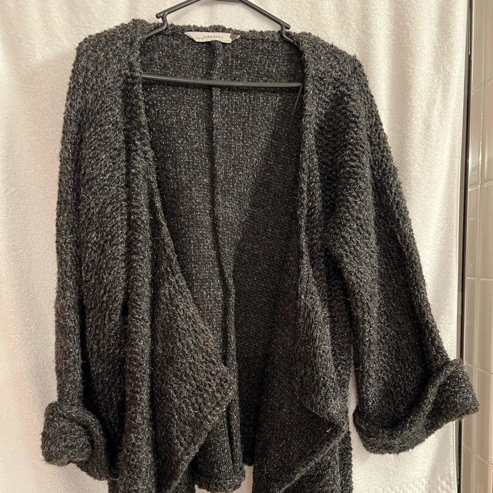 Super comfy and warm Zara Cardigan
